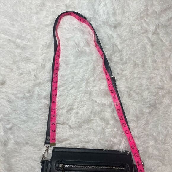 BCBG Black Leather Shoulder Bag Handbag Purse Crossbody Logo Zipper - Picture 11 of 16